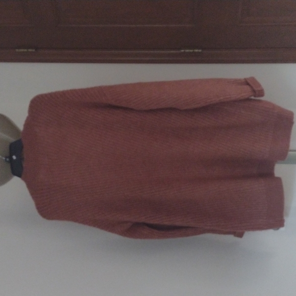 Cardigan - Picture 2 of 2